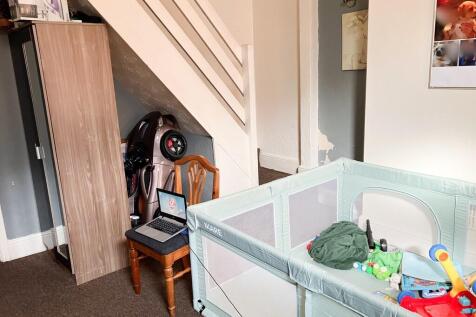 Front room Kenwor...