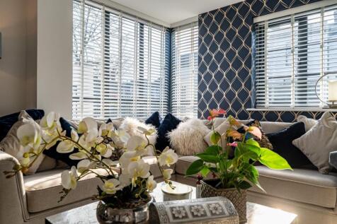 Kitchen/Dining/Family Room Ten