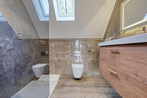 Family Shower Room