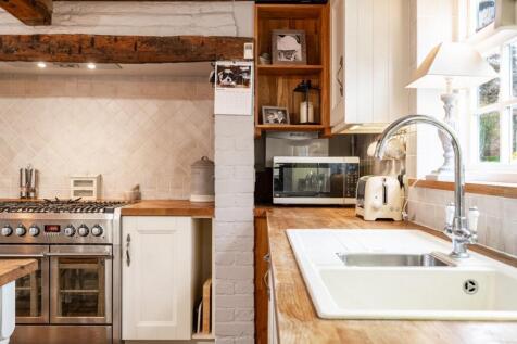 Kitchen/Breakfast 3