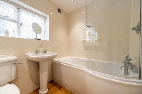 Ground Floor Bathroom