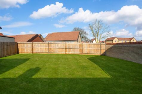 008 BellwayEC_BeaumontPark_External.jpg