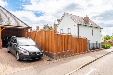 Carport &amp; Driveway