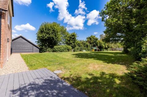 825A1111-HDR.jpg