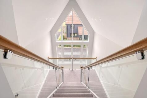 Vaulted Landing