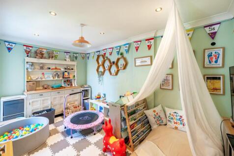 Playroom/Dining room