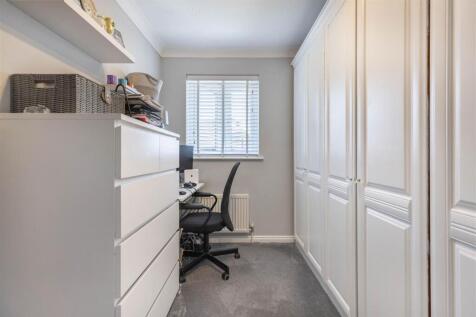 Bedroom 4 / Dressing Room