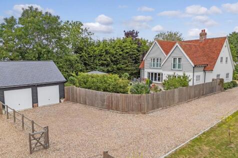 Double Garage &amp; Rear Elevation