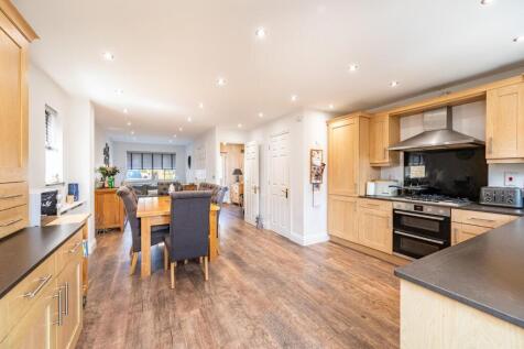 Kitchen/Dining/Family Room