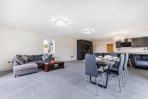 Kitchen/Family Room