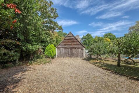 Double Garage/Barn