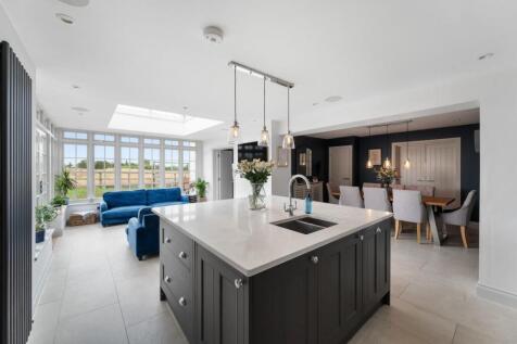 Kitchen/Dining/Family Room