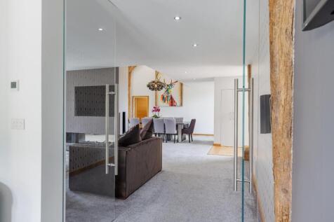Living &amp; Dining Area