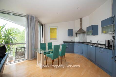 Lounge/Diner/Kitchen