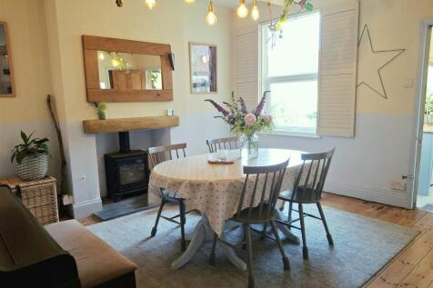 44 Chandos - Dining Room.jpg