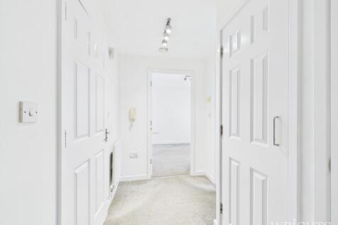 CAM05659G0-PR0024...