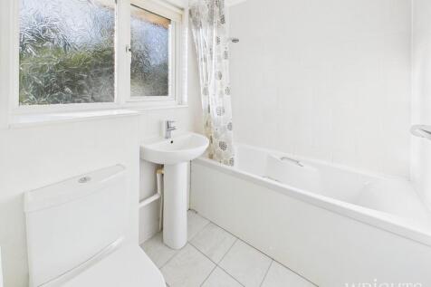 CAM05659G0-PR0040...