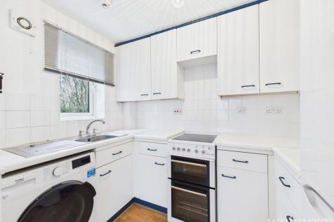 CAM02796G0-PR0350...