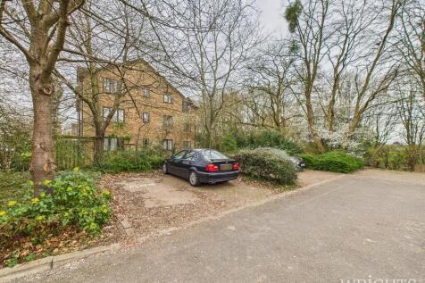 CAM02796G0-PR0350...