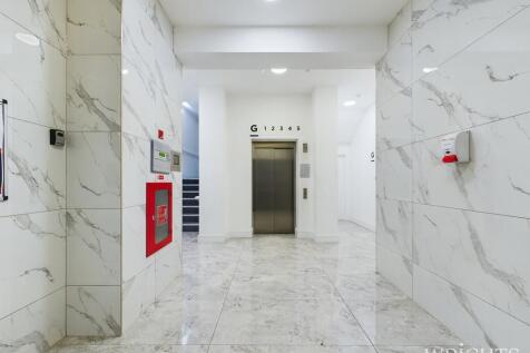 CAM02796G0-PR0257...