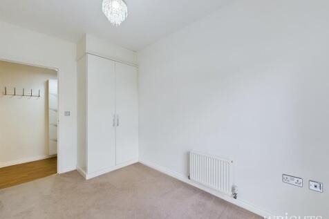 CAM02796G0-PR0276...