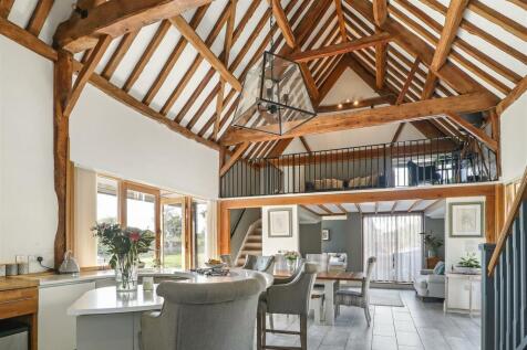 Eden Barn (40).jpg