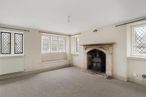 Sandford Lodge sitting room.jpg