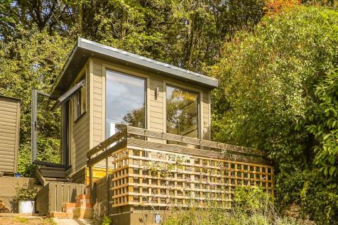 Home office amended by Tan 95 Bisley Road.jpg