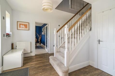 3 Naseby Close 31...