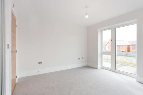 6 Lamb Close 2966...