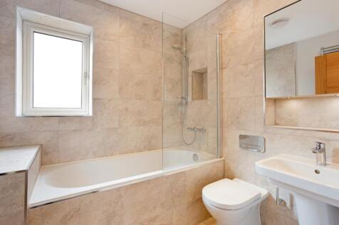 6 Lamb Close 2966...