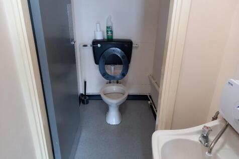 Unit 2B WC