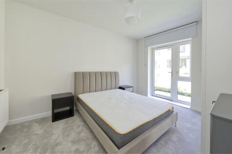 flat 2 iris hse-4...
