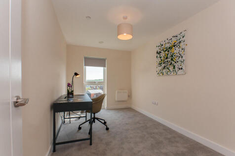 Bedroom office 2