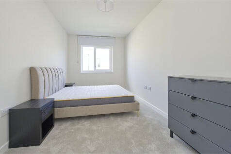 flat 12 iris hse-...
