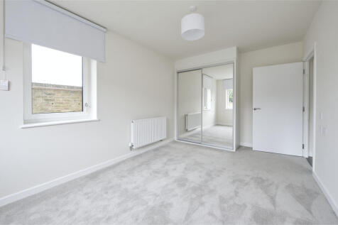flat 10 snowdrop ...