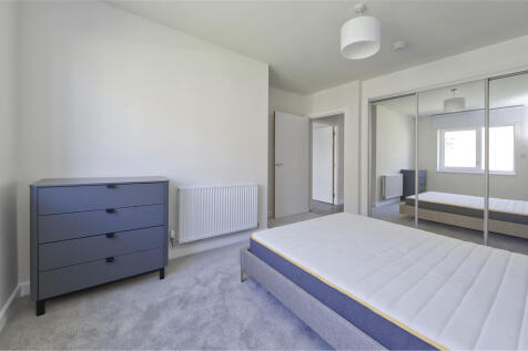 flat 6 iris hse-4...