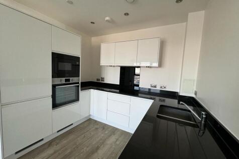 2d08c15a-9c33-4f3...