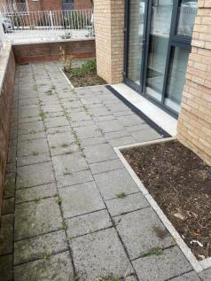 0729409f-f590-4d3...