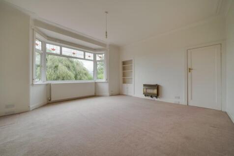 Family/dining room