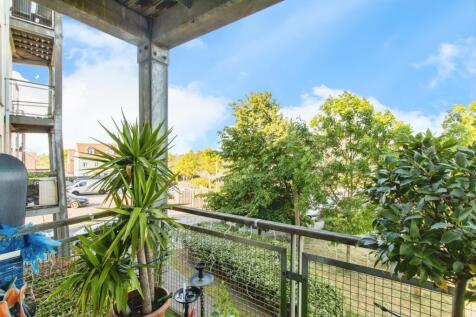 Property Image 12