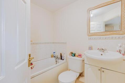 ensuite 2