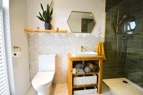 bathroom b