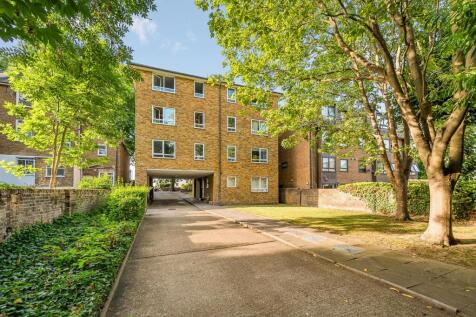 3 Addley Court - low res-14.jpg