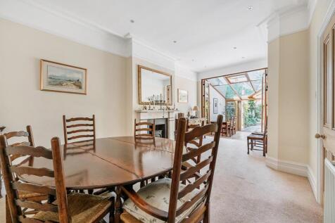 15 St Albans Avenue-6.jpg