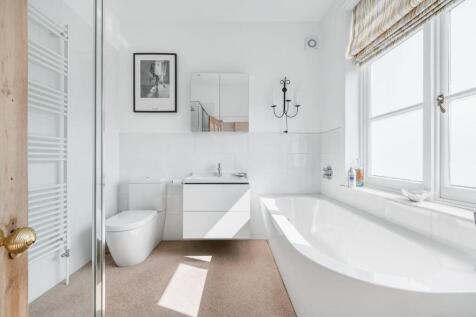 15 St Albans Avenue-25.jpg