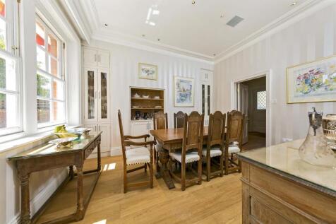 8 Blenheim Road-Dining Room - LR.jpg