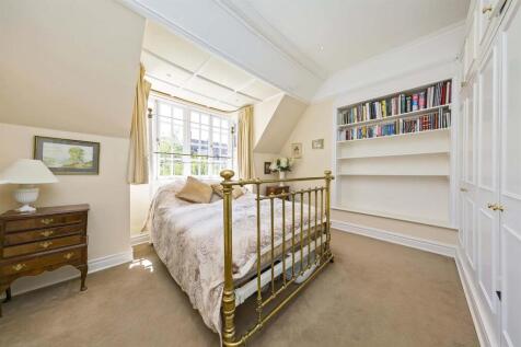 8 Blenheim Road-Bed 3 - LR.jpg