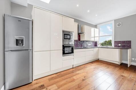 FFF - 25 Boscombe Road-9.jpg