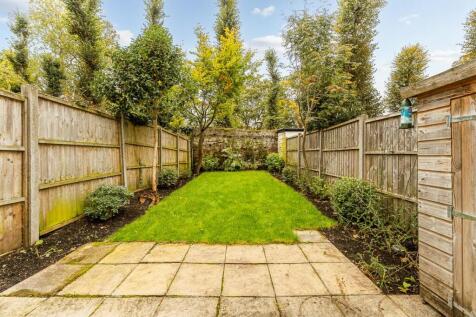 56 Paxton Road-9.jpg